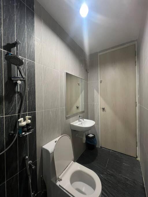 Legasi High Floor 3 Bedroom Klcc View Pangsapuri *