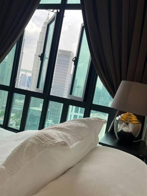 Pangsapuri Legasi High Floor 3 Bedroom Klcc View