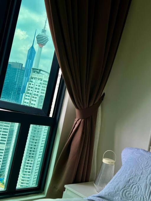 Legasi High Floor 3 Bedroom Klcc View Kuala Lumpur
