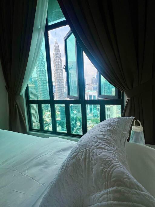 Legasi High Floor 3 Bedroom Klcc View *